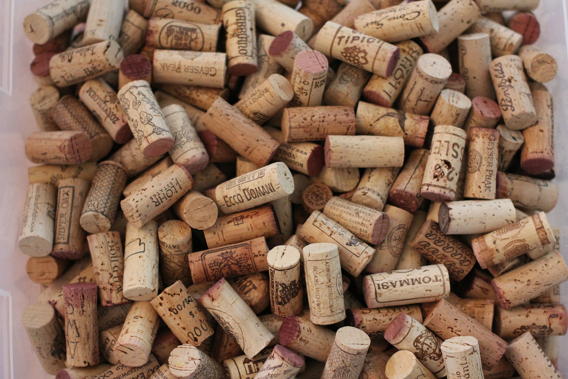 100 Assorted Wine Corks - Winning Health & Life